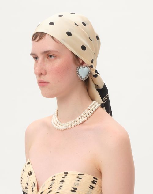 Valentino Garavani - Chalina De Seda De Chez Valentino - Manteca/negro - Mujer - Shelf - Soft Scarves